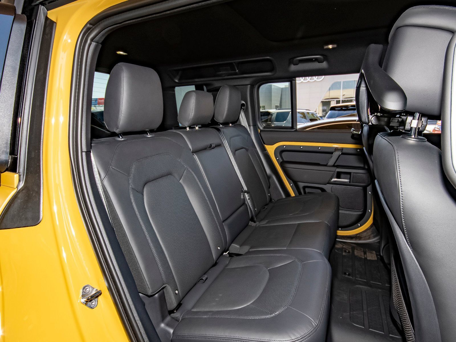 New 2026 Land Rover Defender 110 AWD/4WD image 48