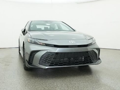 New 2026 Toyota Camry SE FWD image 30