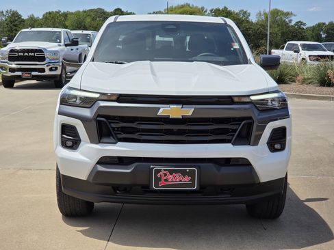 New 2026 Chevrolet Colorado LT w/ LT Convenience Package AWD/4WD image 2