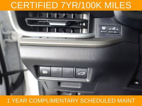 Used 2024 Toyota Grand Highlander AWD image 21