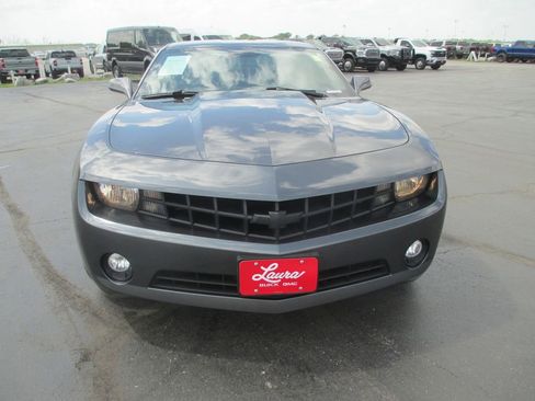 Used 2010 Chevrolet Camaro LT RWD image 10