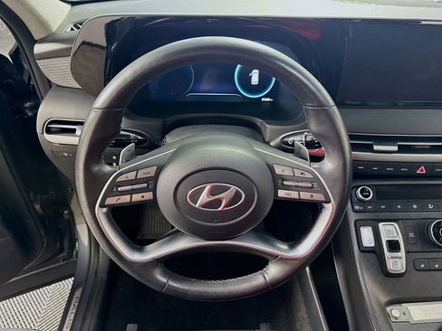 Used 2023 Hyundai Palisade Limited w/ Cargo Package image 17