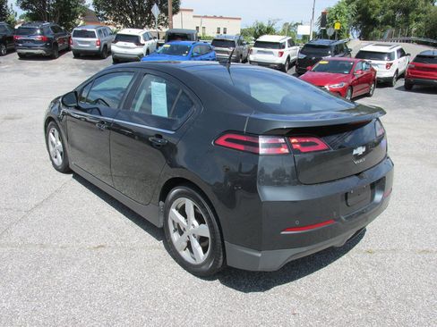 Used 2014 Chevrolet Volt w/ Enhanced Safety Package 1 FWD image 5