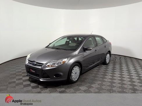 Used 2013 Ford Focus SE w/ Super Fuel Economy (SFE) Pkg image 3