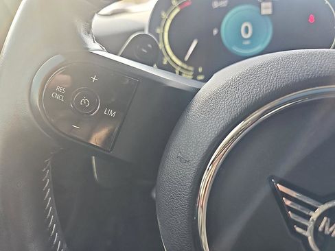 Used 2023 MINI Cooper S image 22