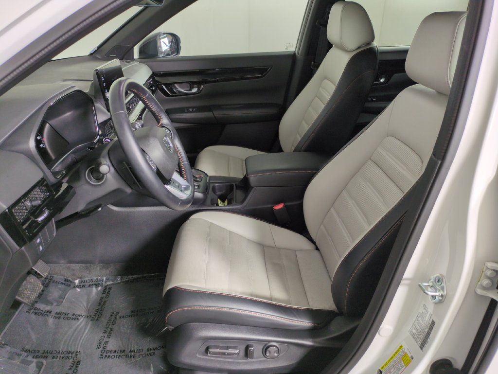 Certified 2025 Honda CR-V Sport Touring image 14