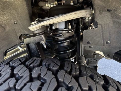 Used 2023 Ford Bronco 2-Door image 22