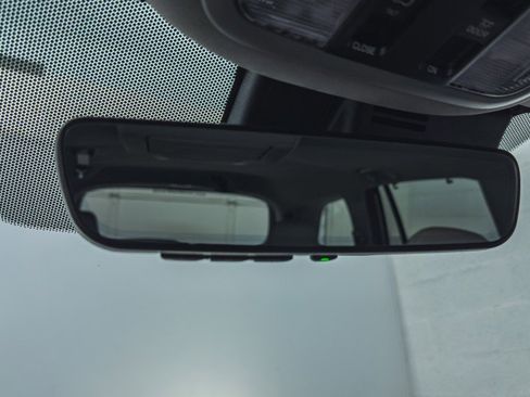 Used 2021 Honda Pilot Touring image 45