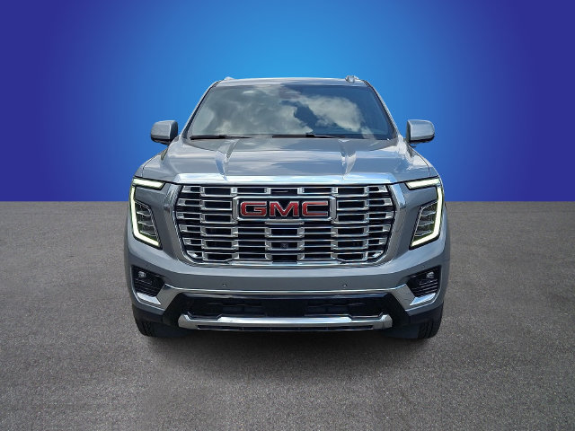 Used 2025 GMC Yukon Denali AWD/4WD image 2