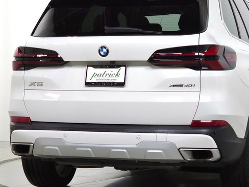 Used 2025 BMW X5 xDrive40i w/ Parking Assistance Package AWD/4WD image 8