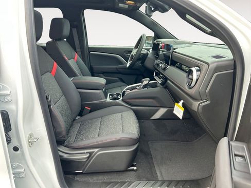 New 2026 Chevrolet Colorado Z71 w/ Technology Package image 10