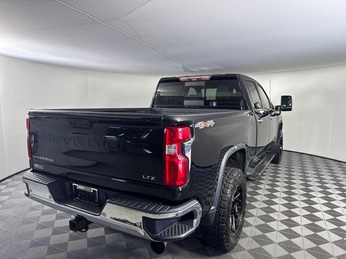Used 2020 Chevrolet Silverado 2500 LTZ w/ LTZ Plus Package AWD/4WD image 5