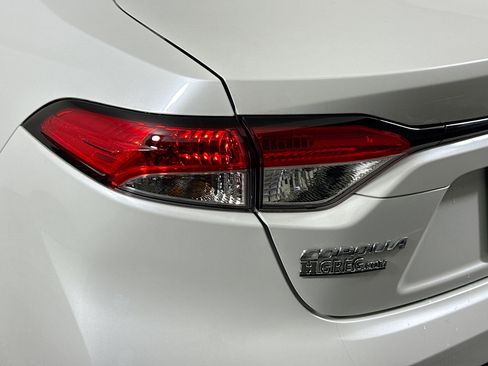 Used 2025 Toyota Corolla LE image 35