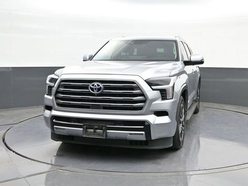 Used 2023 Toyota Sequoia Platinum image 28