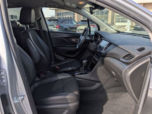 Used 2018 Buick Encore Preferred AWD/4WD image 26