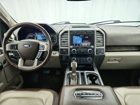 Used 2019 Ford F150 Limited image 14