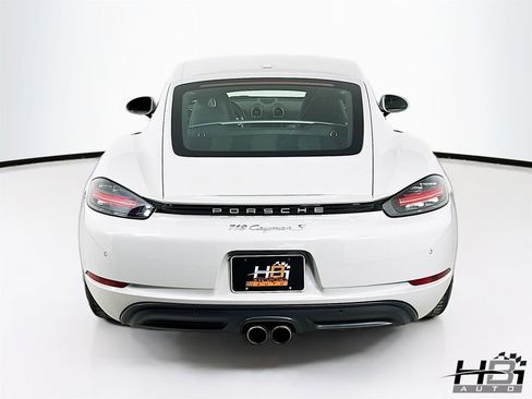 Used 2018 Porsche 718 Cayman S image 7