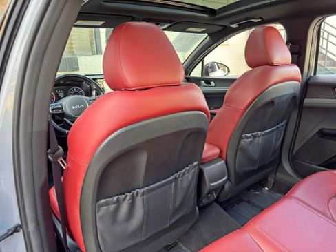 Used 2022 Kia K5 GT-Line w/ GT-Line FWD Premium Package image 33