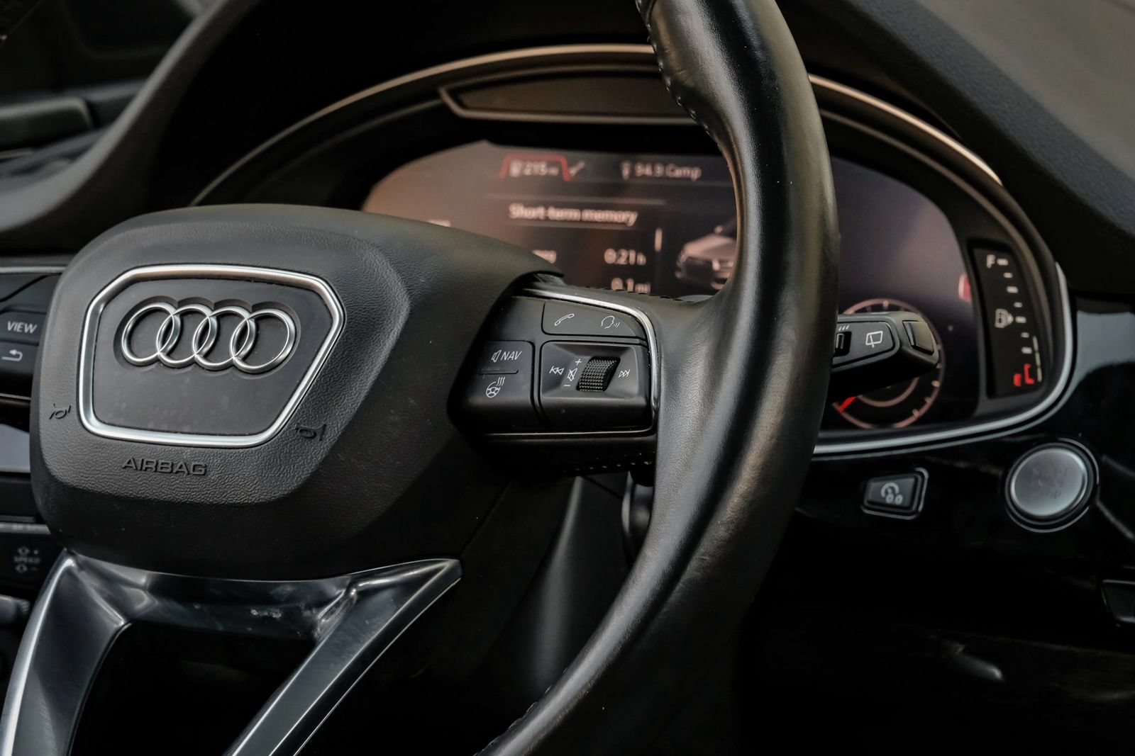 Used 2018 Audi Q7 3.0T Prestige w/ Prestige Package AWD/4WD image 20