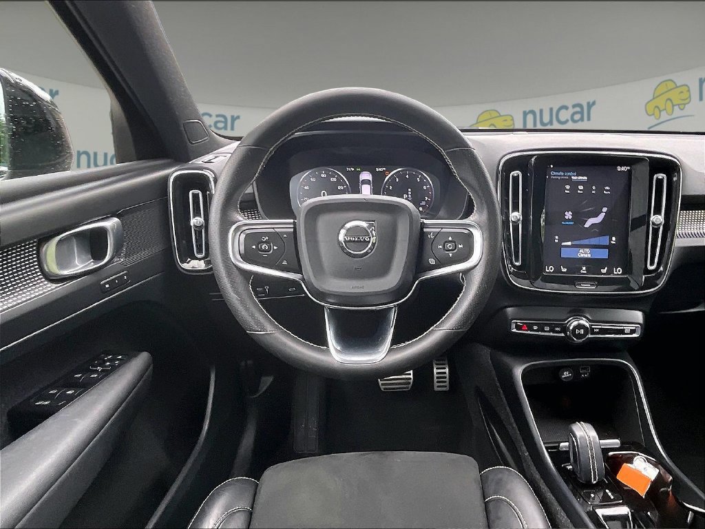 Used 2021 Volvo XC40 T5 R-Design w/ Climate Package AWD/4WD image 17
