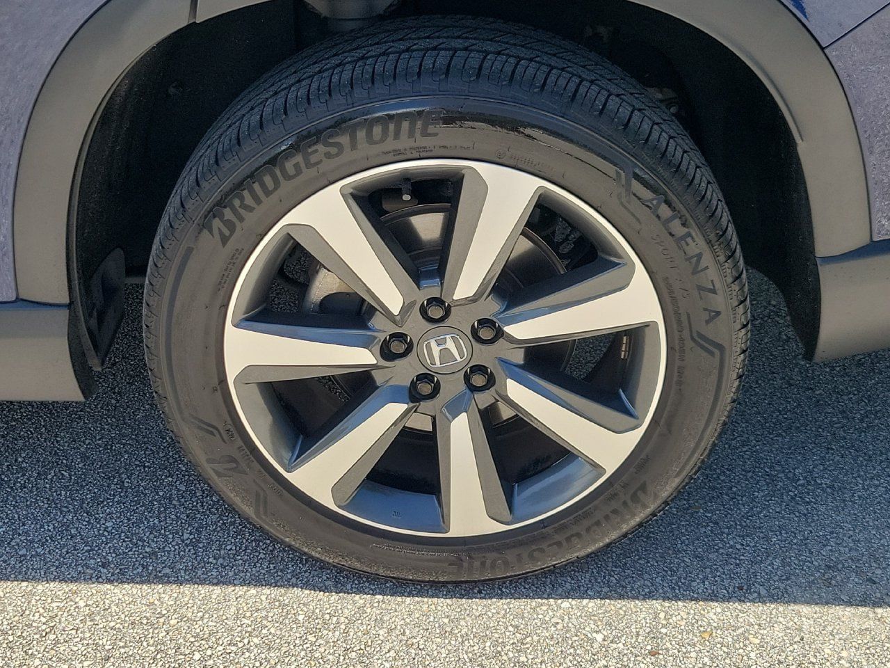 Used 2025 Honda Pilot Elite image 5