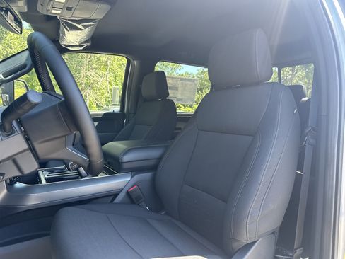 New 2025 Ford F150 XLT w/ Equipment Group 303A High image 25