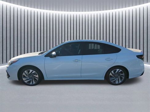 Used 2025 Subaru Legacy Touring XT image 8