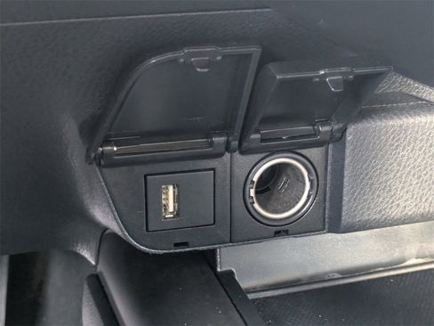 Used 2024 Toyota Camry LE image 19