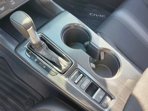 New 2026 Honda Civic Sport image 17