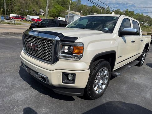 Used 2015 GMC Sierra 1500 Denali image 3