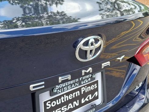 Used 2021 Toyota Camry LE FWD image 29