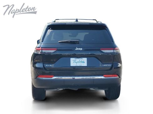 Used 2024 Jeep Grand Cherokee Limited AWD/4WD image 4
