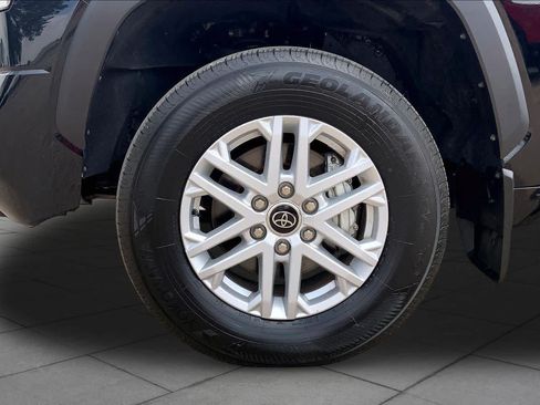 Used 2024 Toyota Tundra SR5 AWD/4WD image 11