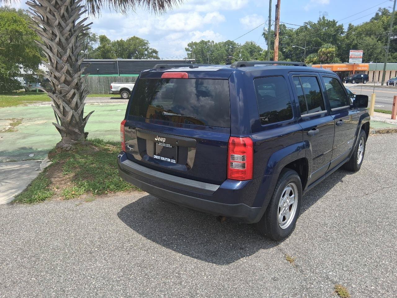 Used 2014 Jeep Patriot Sport FWD image 5