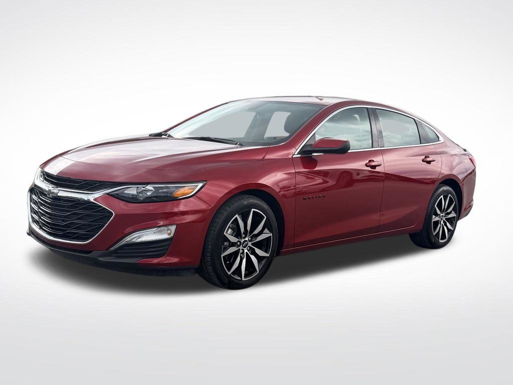 Used 2025 Chevrolet Malibu RS FWD image 2