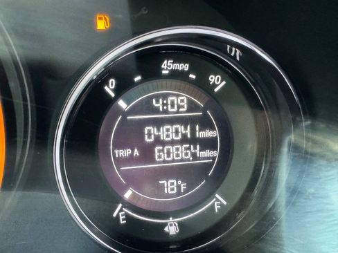 Used 2017 Honda HR-V EX image 19