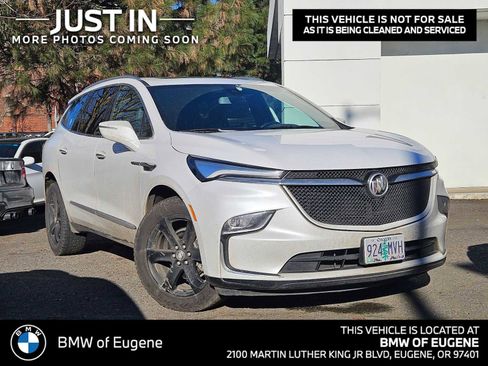 Used 2023 Buick Enclave Essence w/ Experience Buick Package image 1