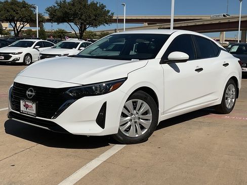 New 2025 Nissan Sentra S image 2
