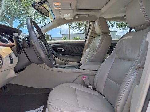 Used 2011 Ford Taurus SEL w/ 201A Rapid Spec Order Code image 12