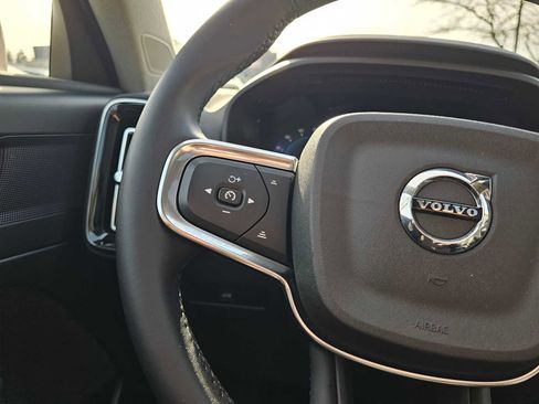Used 2023 Volvo XC40 B4 Plus w/ Protection Package Premier FWD image 35