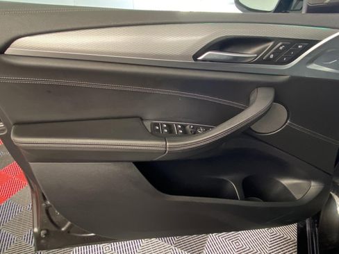 Used 2018 BMW X3 M40i image 23