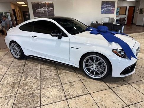 Used 2017 Mercedes-Benz C 63 AMG S image 3