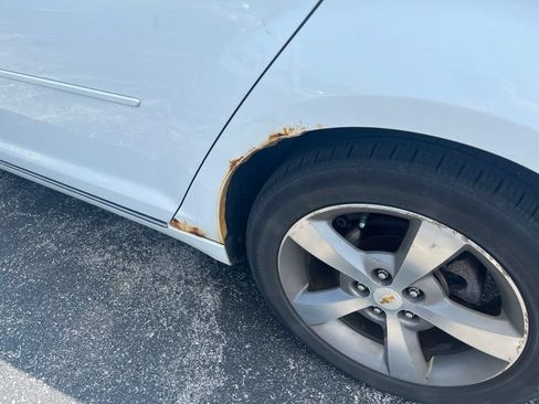 Used 2012 Chevrolet Malibu LT FWD image 11