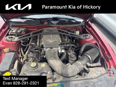 Used 2010 Ford Mustang GT RWD image 15