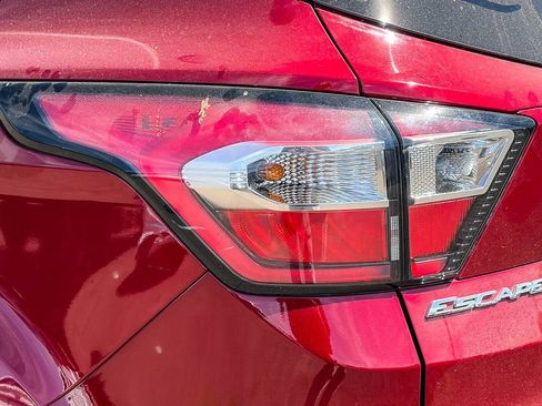 Used 2018 Ford Escape SEL AWD/4WD image 5