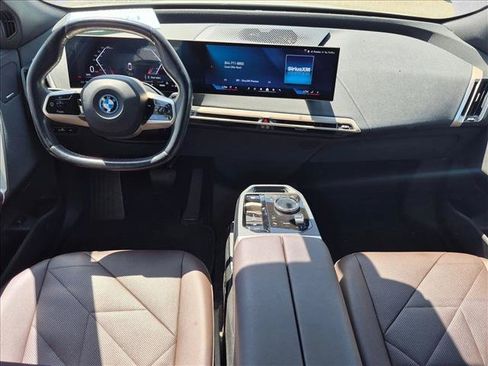 Certified 2024 BMW iX xDrive50 w/ Premium Package AWD/4WD image 16