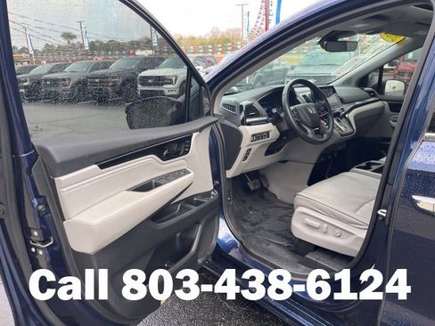 Used 2023 Honda Odyssey Elite image 4