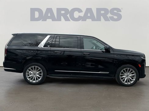 Used 2023 Cadillac Escalade ESV Premium Luxury image 8