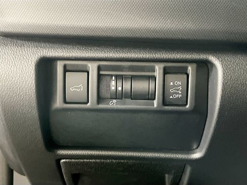 Used 2025 Subaru Forester Limited AWD/4WD image 10