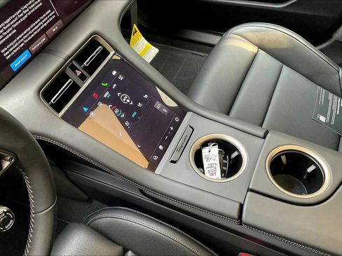 New 2025 Porsche Taycan Turbo image 10